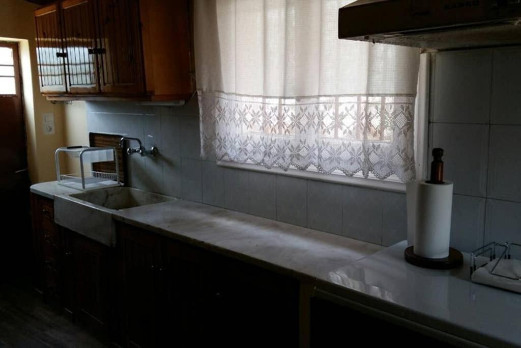 Drymon Traditional House With View מראה חיצוני תמונה